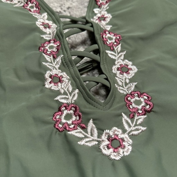 Francesca’s Swim Olive Green Lace Up Floral Embroidered One Piece Swim Suit - Picture 4 of 8